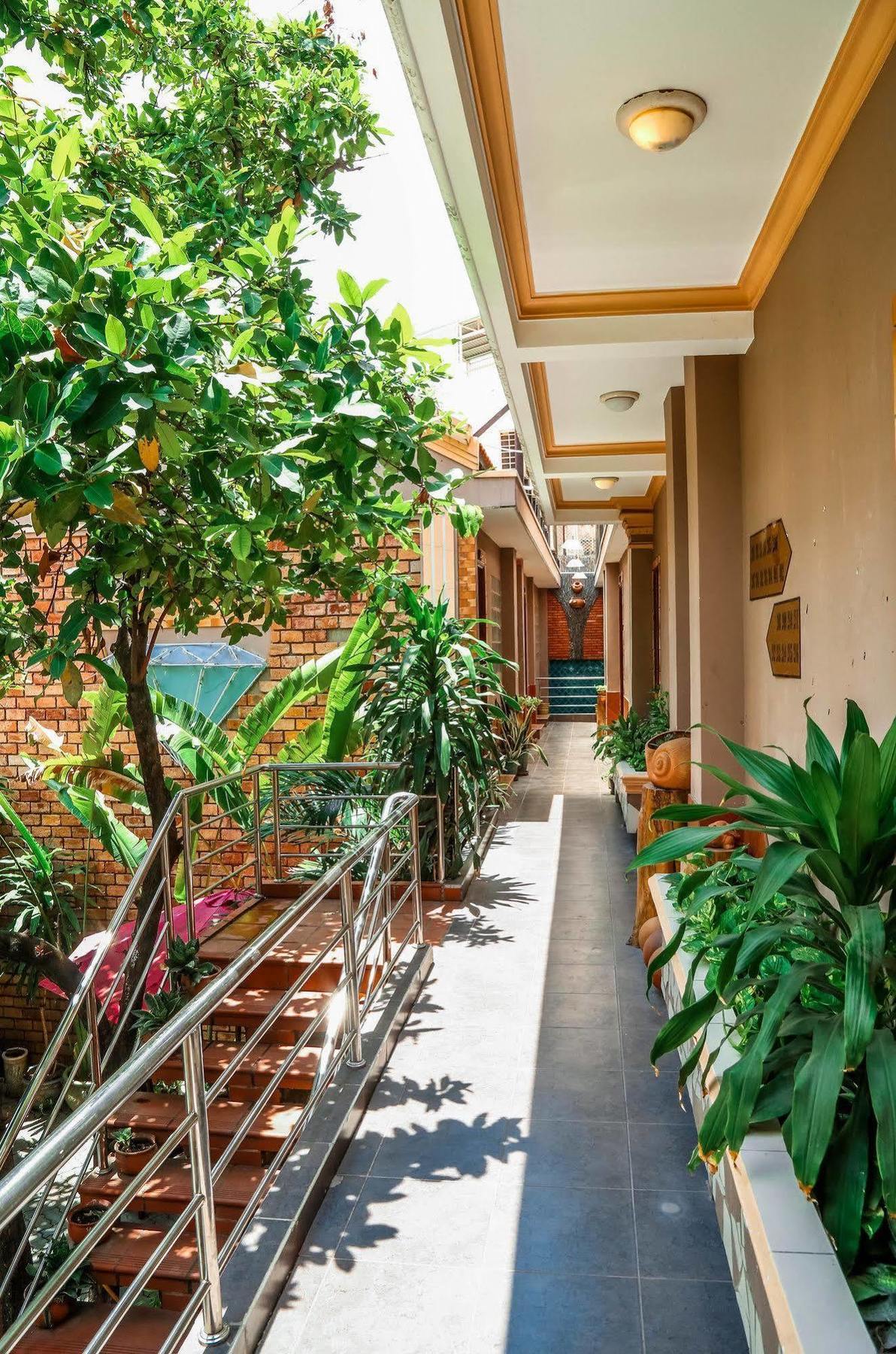 Vien Ngoc Xanh Hotel 1 مدينة هوشي منه المظهر الخارجي الصورة